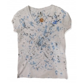 Maľovaný textil - K. Haraksimová - tričko č. 4 - Abstrakt - motív Vetvička s kvetmi